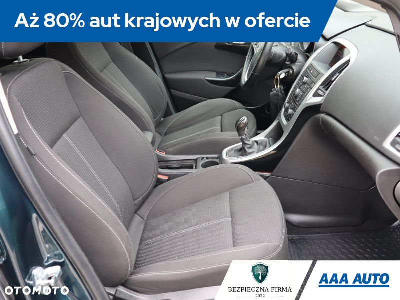 Opel Astra - 10