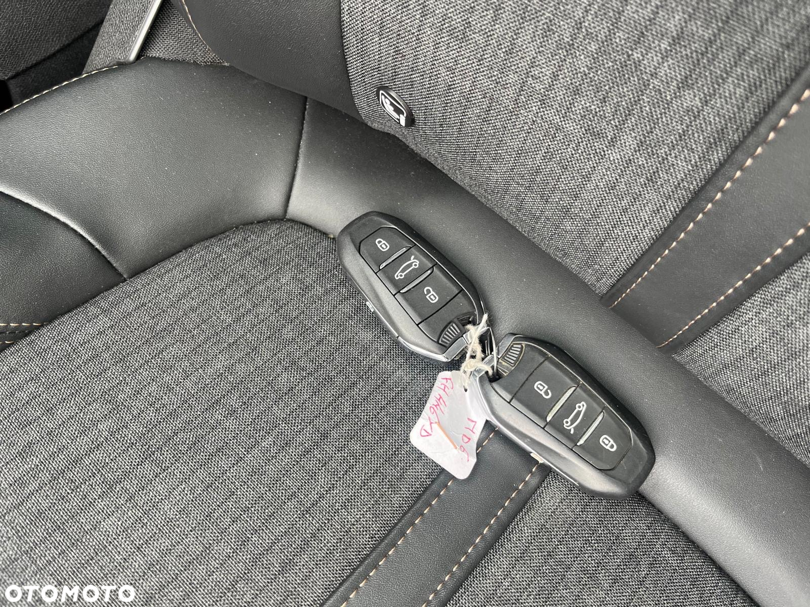 Peugeot 3008 PureTech 130 Stop & Start GPF Allure - 14