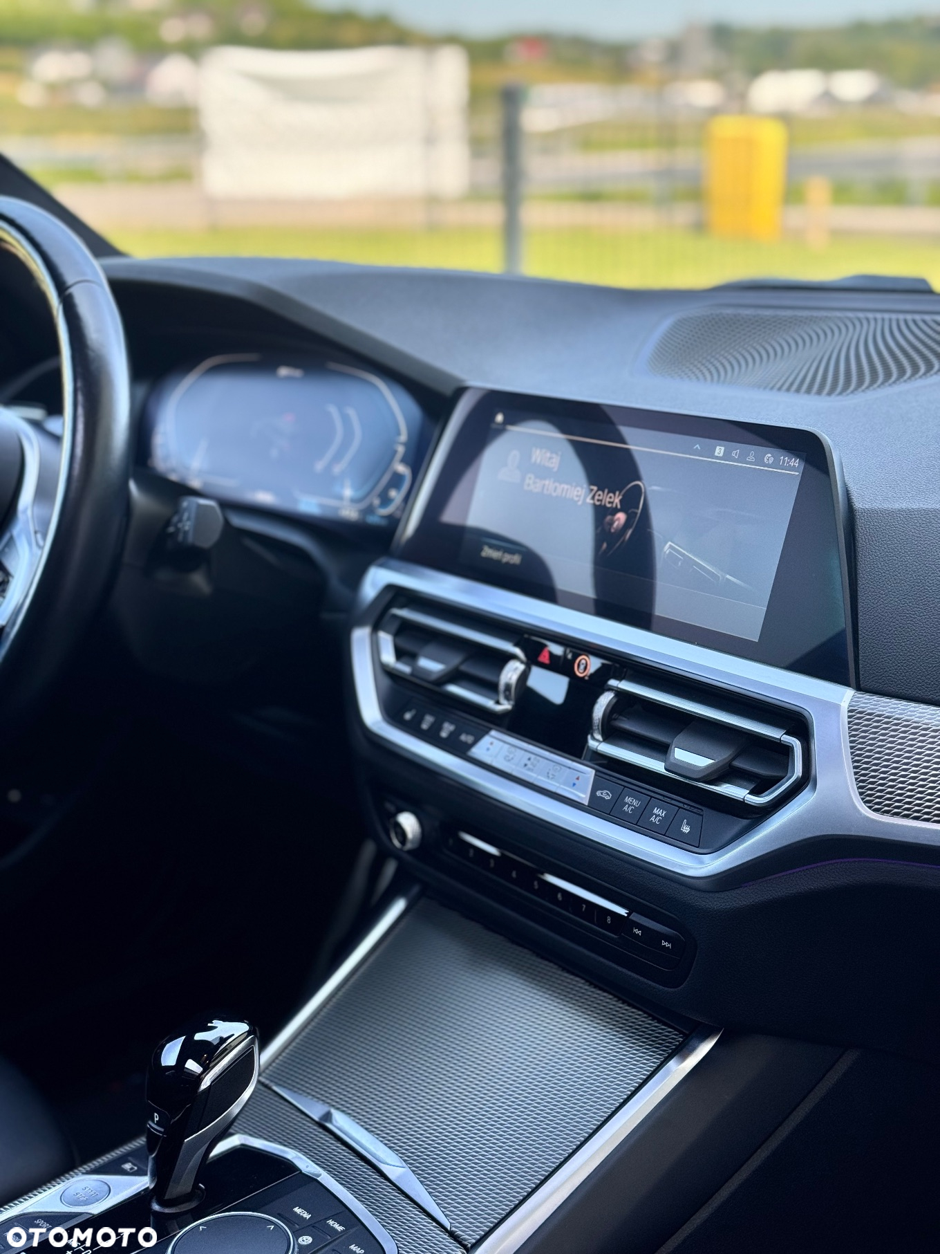 BMW Seria 3 330e Touring xDrive M Sport - 29