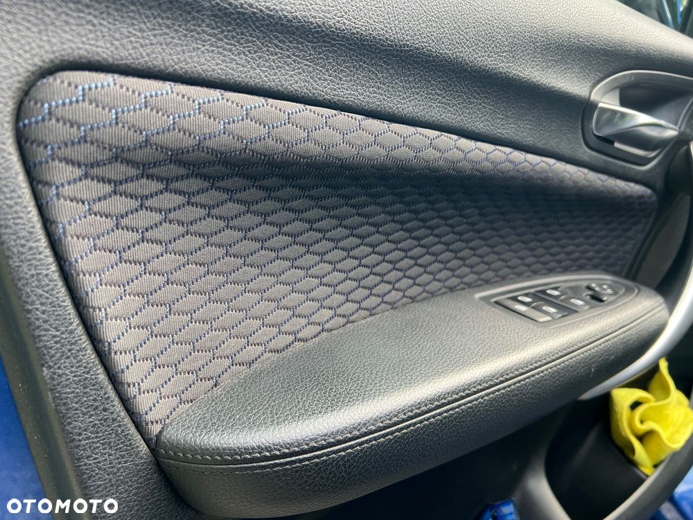 BMW Seria 1 120d xDrive BluePerformance Sport Line - 13