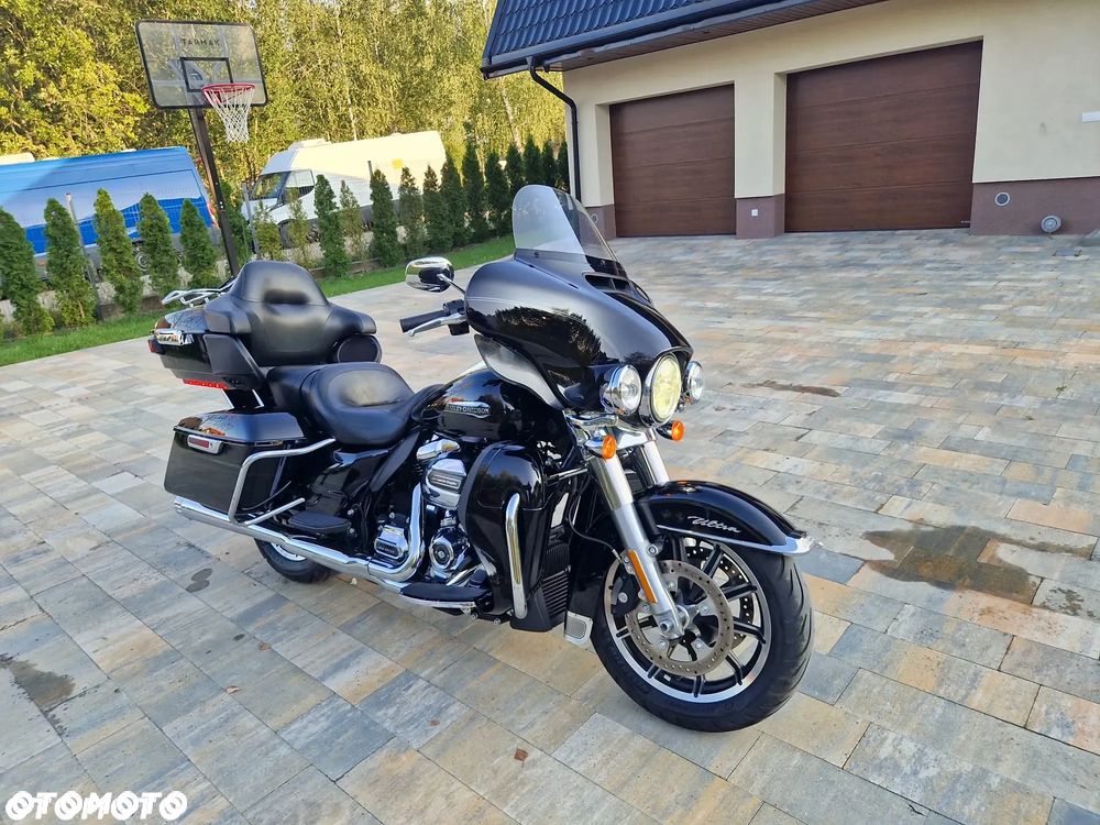 Harley-Davidson FLHTCU Ultra - 23