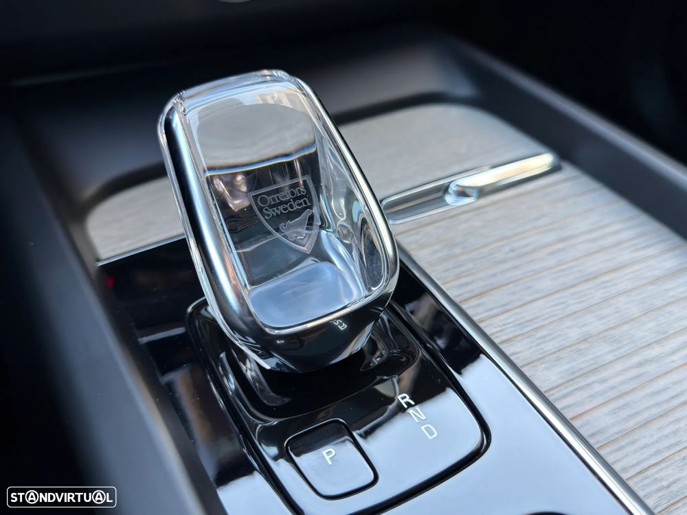 Volvo XC 60 2.0 T6 PHEV Inscription AWD - 30