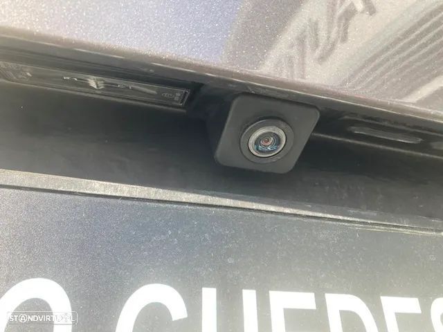 Peugeot 3008 PureTech 130 Stop & Start GPF EAT8 GT — fotografia 10