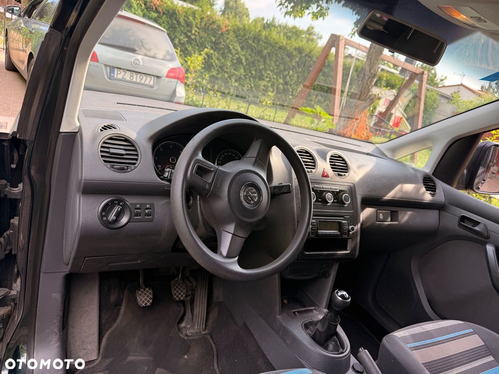 Volkswagen Caddy - 21