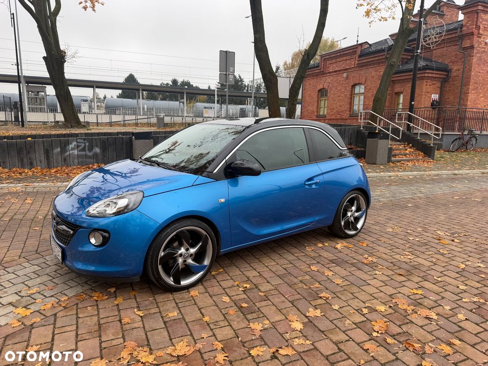 Opel Adam