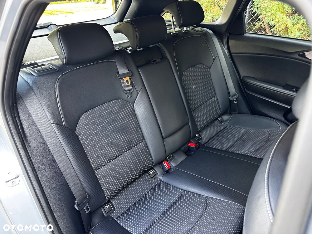 Kia Ceed 1.6 CRDi DCT Platinum Edition - 25