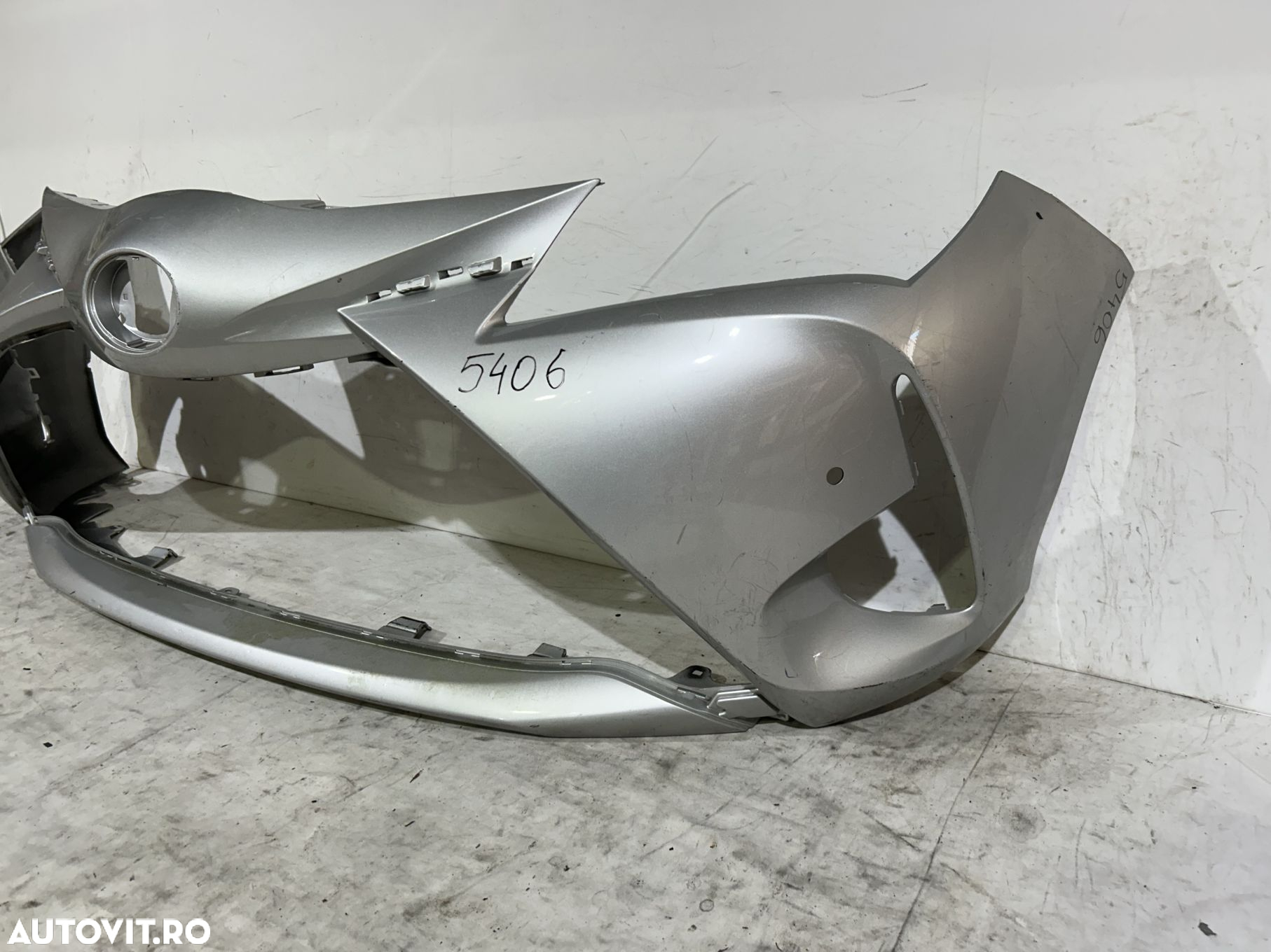 Bara fata Toyota Yaris 3 facelift, 2017, 2018, 2019, cod origine OE 52119-0DA40. - 2