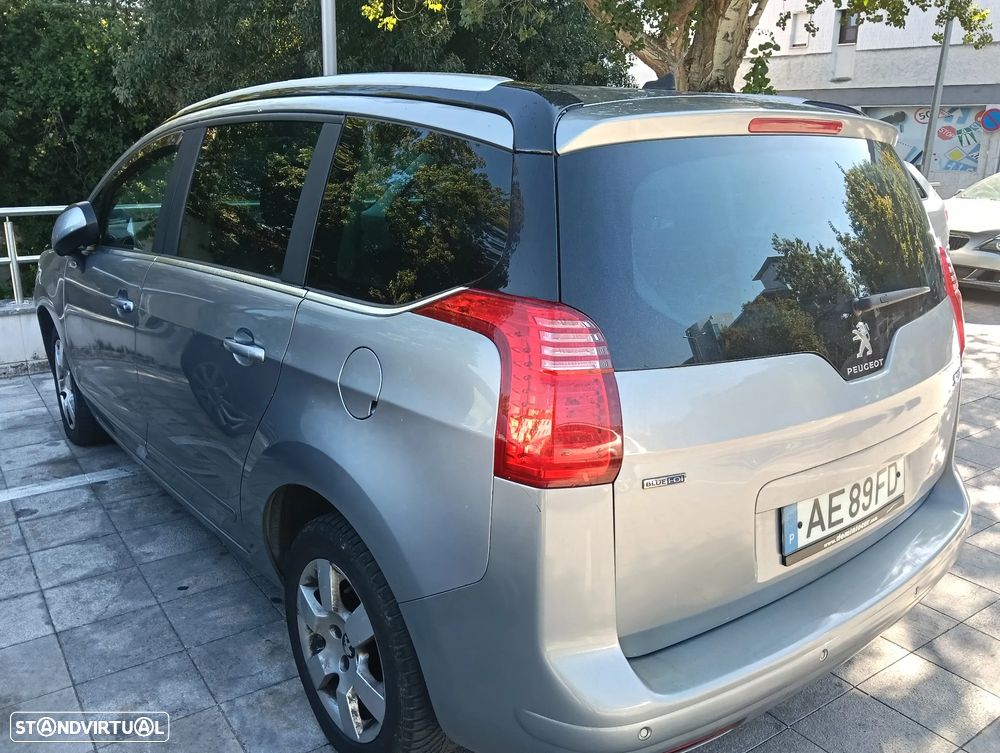 Peugeot 5008 1.6 HDi 7L SE Style - 3