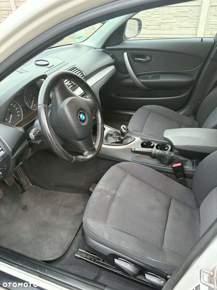 BMW Seria 1 116i - 9