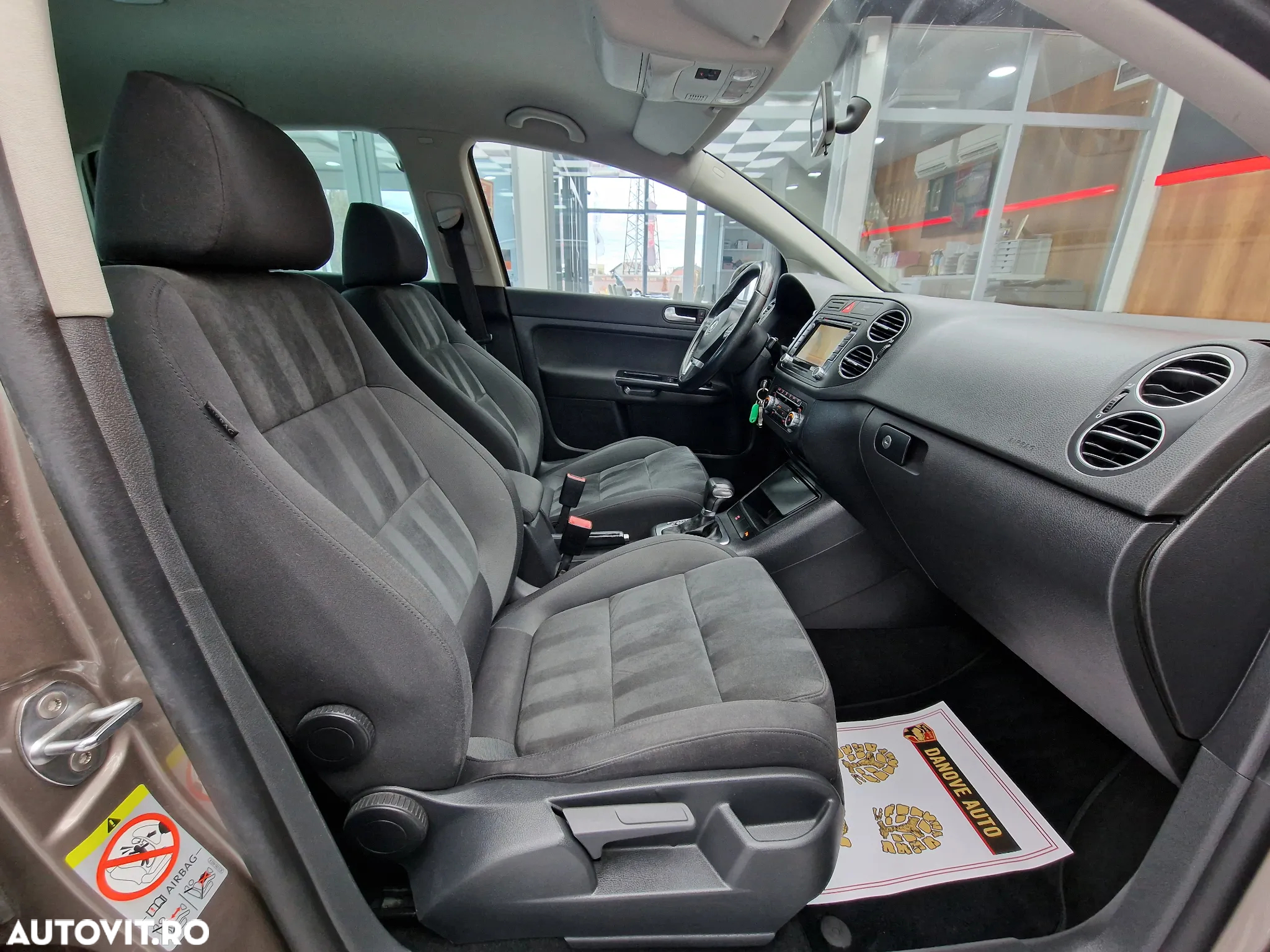 Volkswagen Golf Plus 1.4 TrendlineTSI DSG - 14