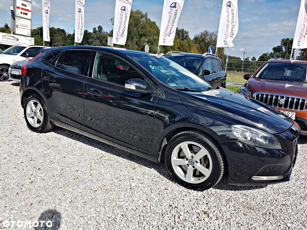 Volvo V40 D3 Kinetic - 4