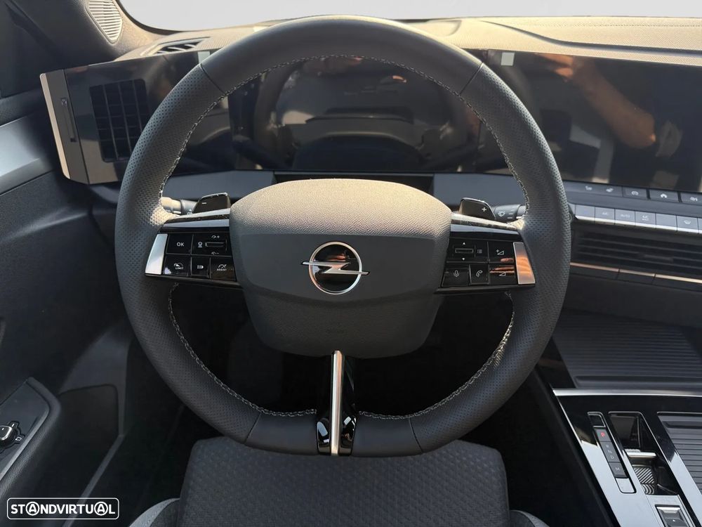 Opel Astra Sports Tourer 1.2 T Edition Aut. - 12