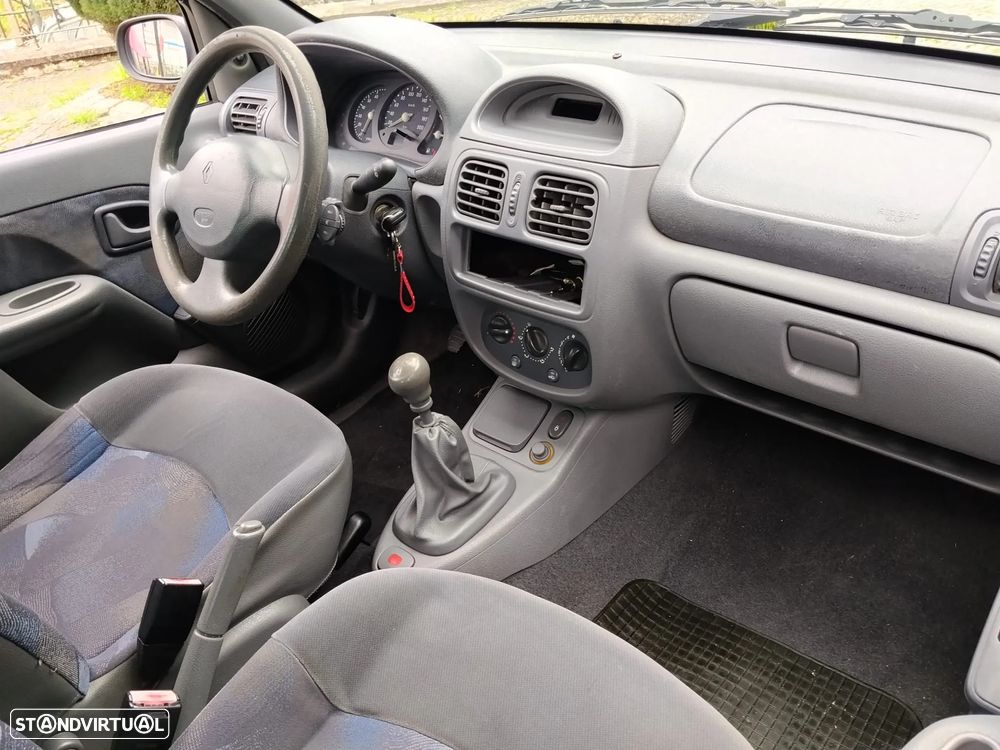 Renault Clio 1.2 - 7