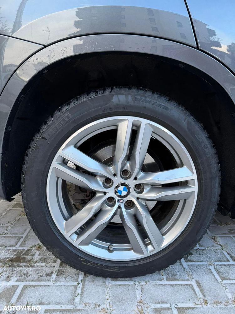 BMW X1 xDrive20i Aut. M Sport - 27