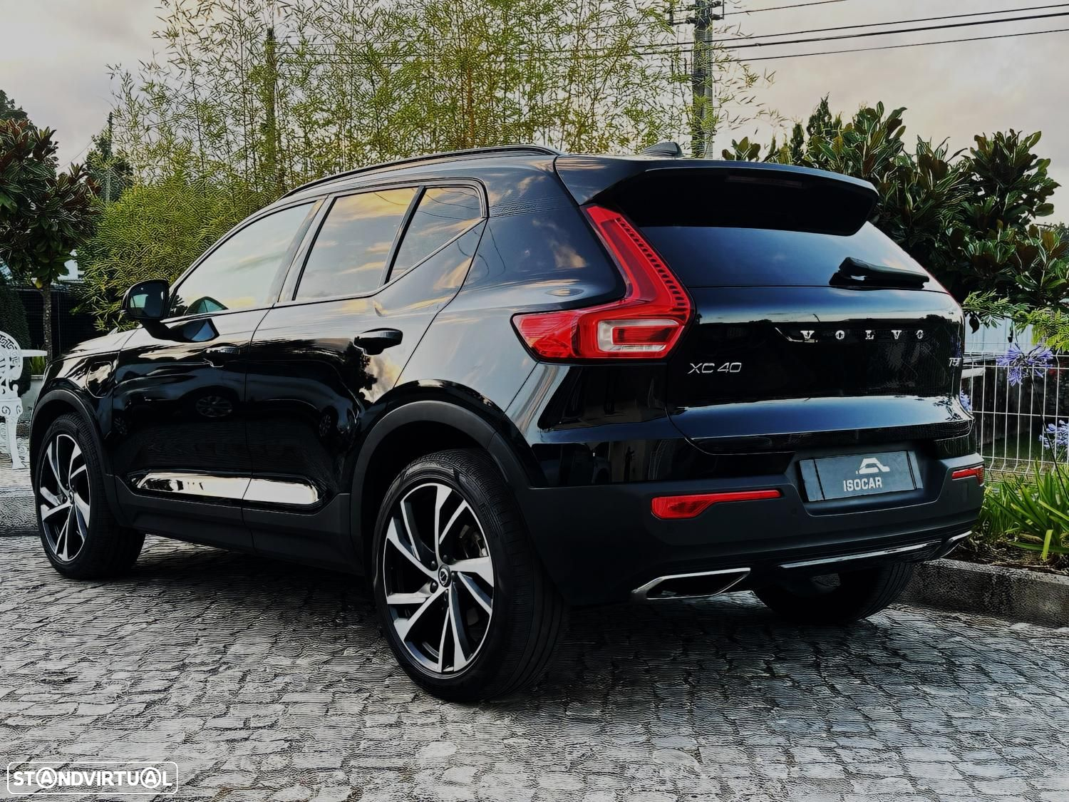 Volvo XC 40 1.5 T5 PHEV R-Design Expression - 2