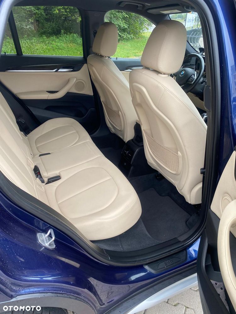 BMW X1 xDrive28i - 9