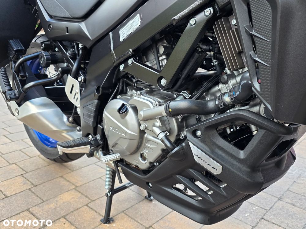 Suzuki V-STROM - 15