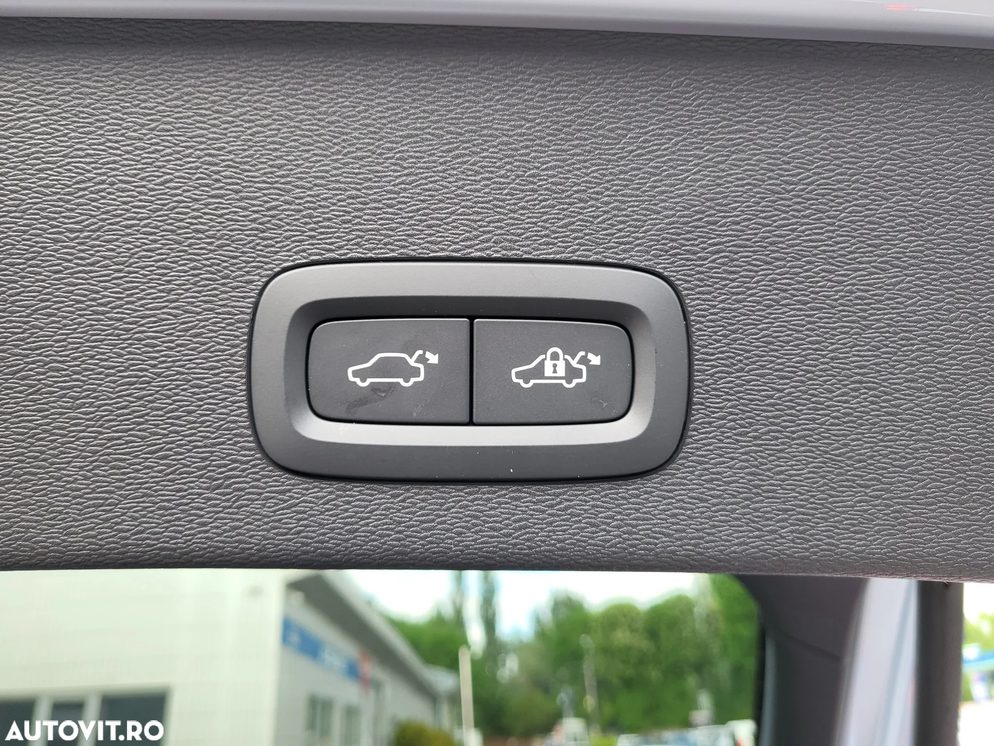 Volvo C40 - 28