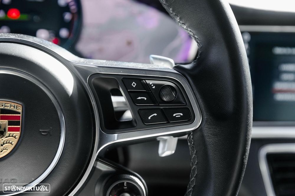 Porsche Panamera Sport Turismo 4 E-Hybrid - 14