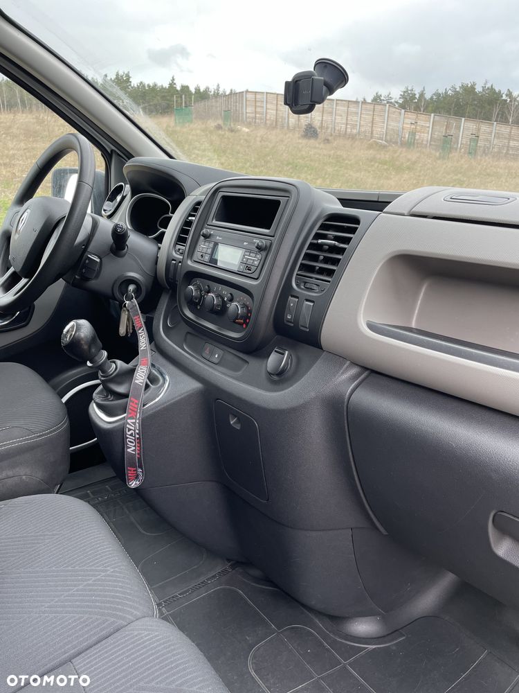 Renault TRAFIC - 9
