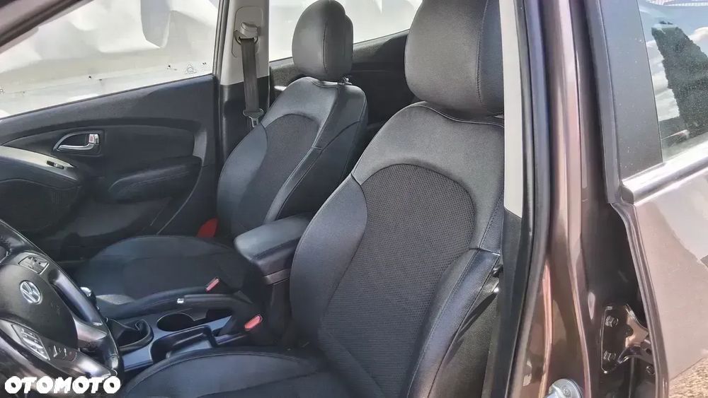 Hyundai ix35 1.6 2WD Fifa World Cup Edition - 14