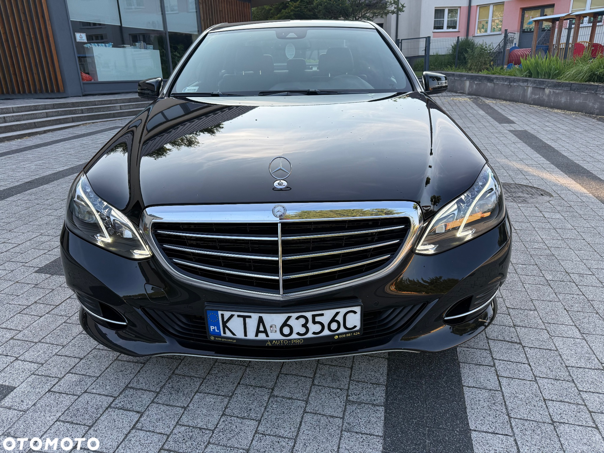 Mercedes-Benz Klasa E - 9