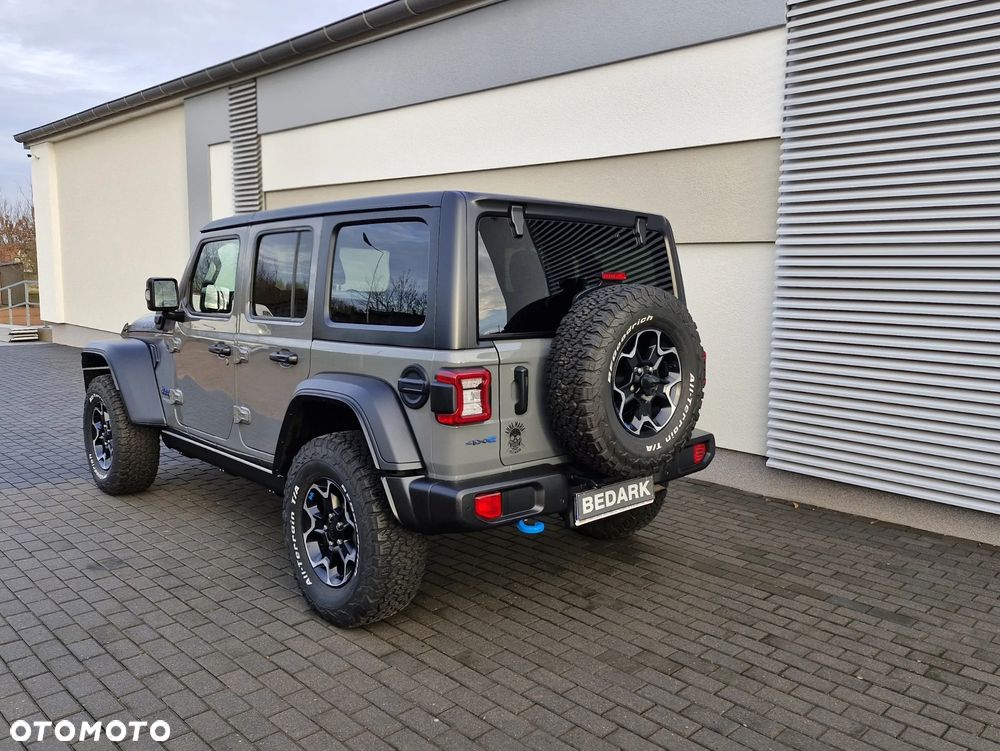 Jeep Wrangler - 4