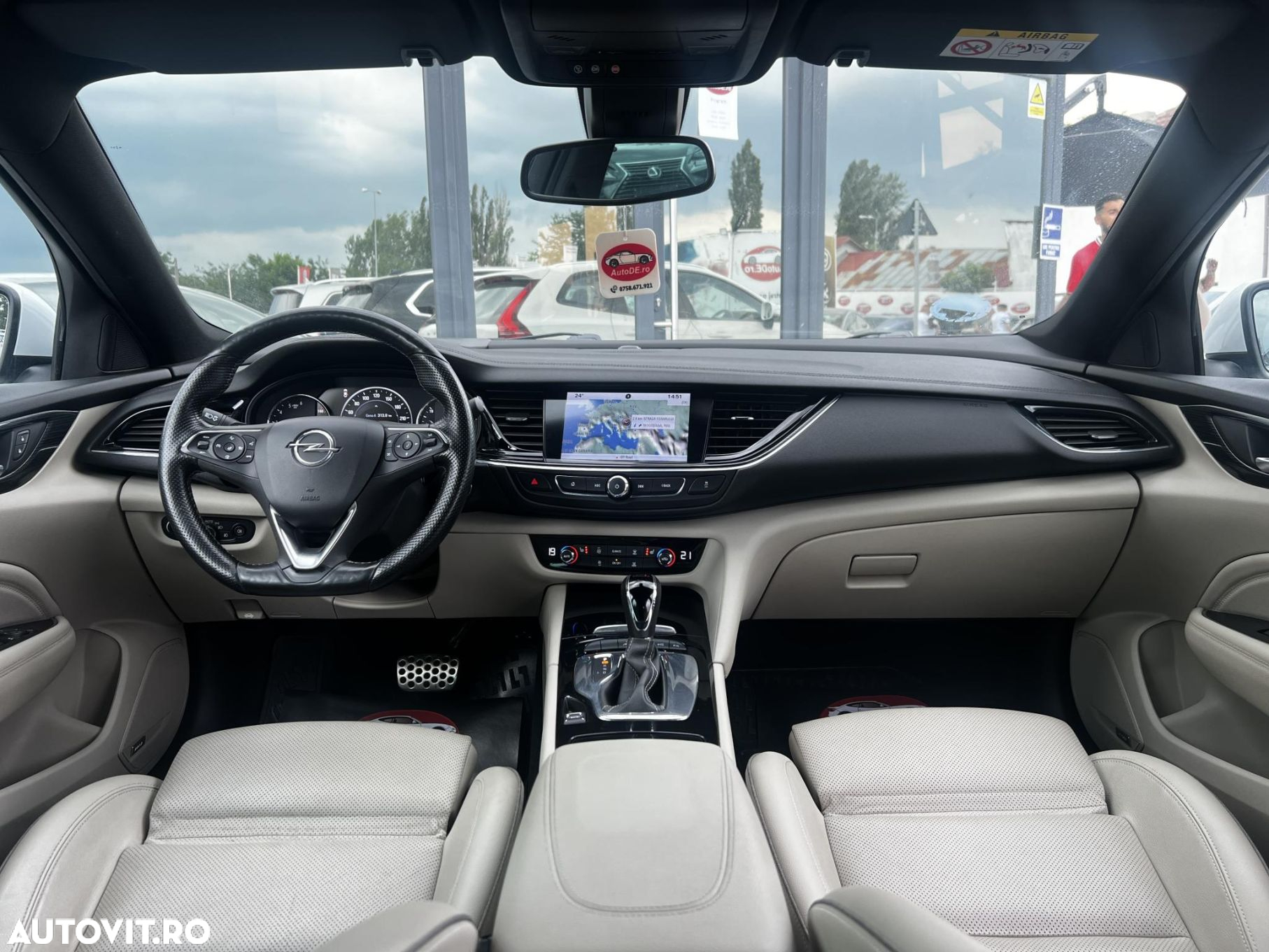 Opel Insignia - 7