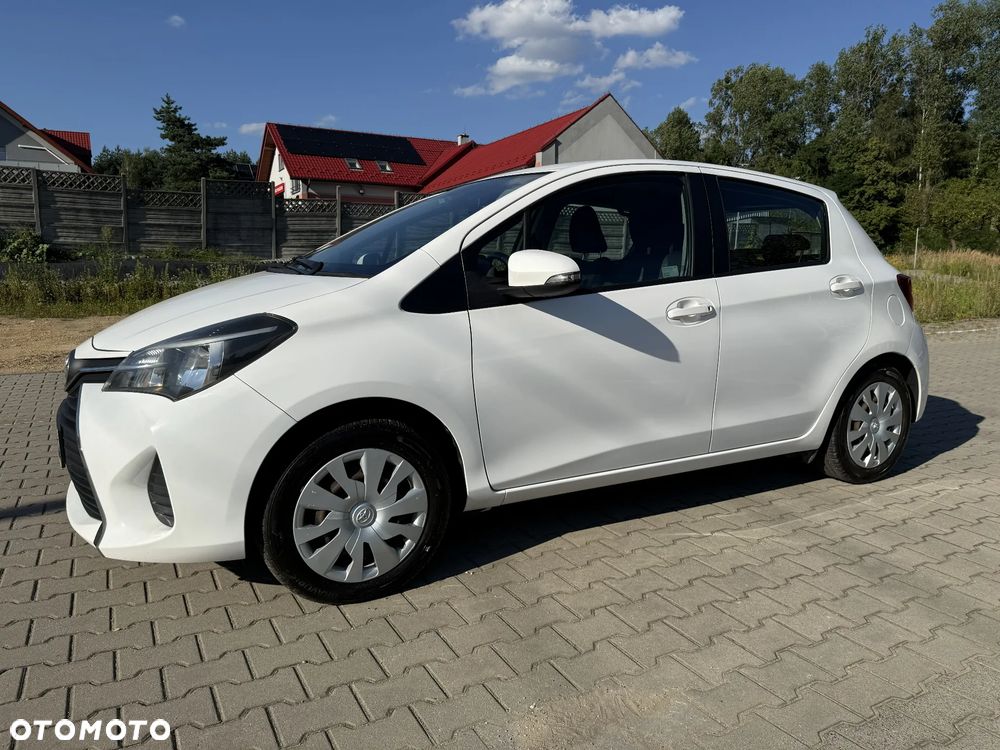 Toyota Yaris 1.33 Premium - 2