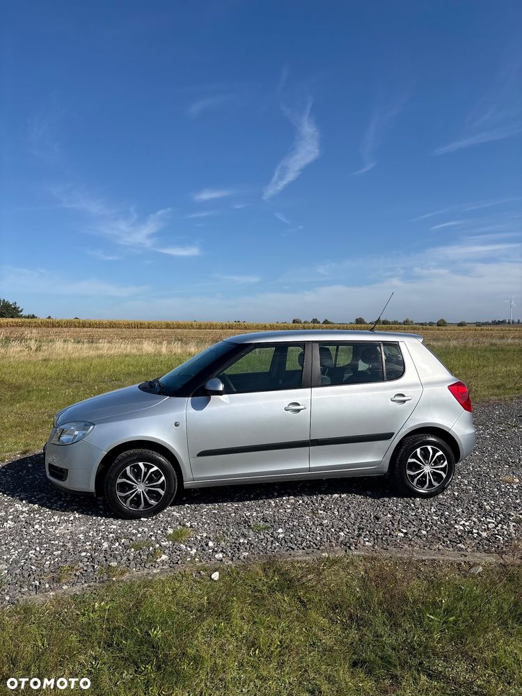 Skoda Fabia 1.4 16V Style Edition - 9