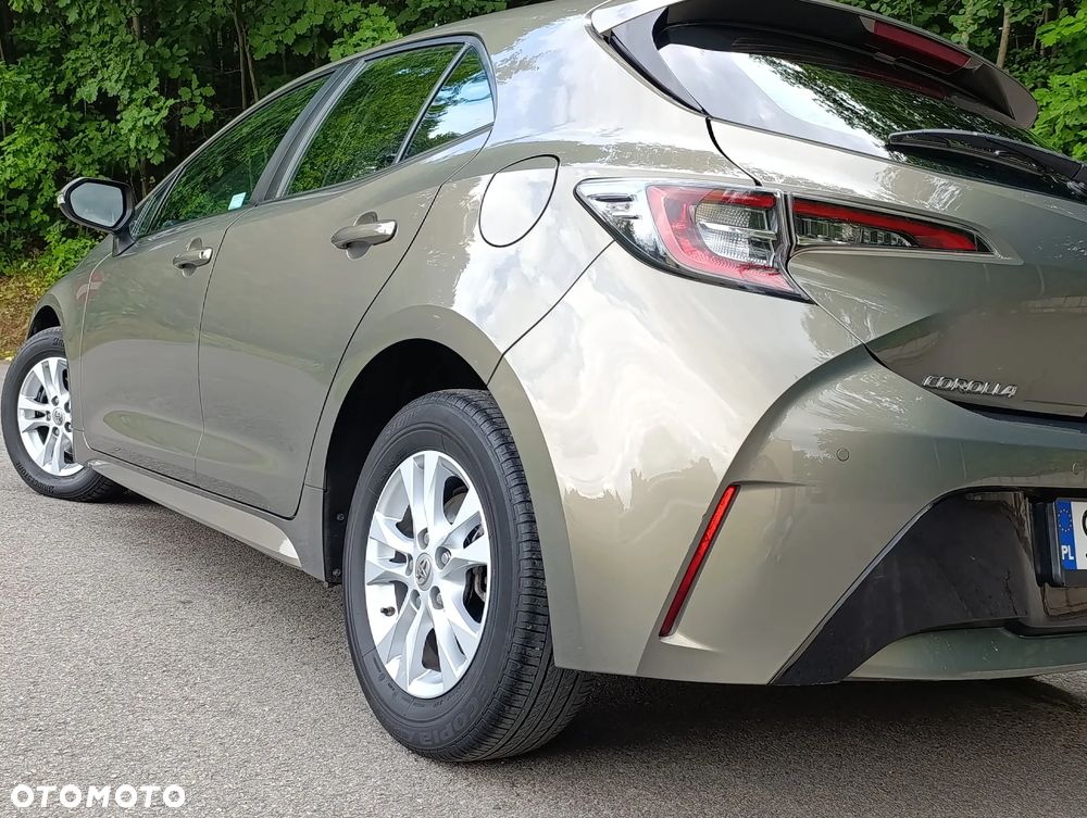 Toyota Corolla 1.2 T Active - 21