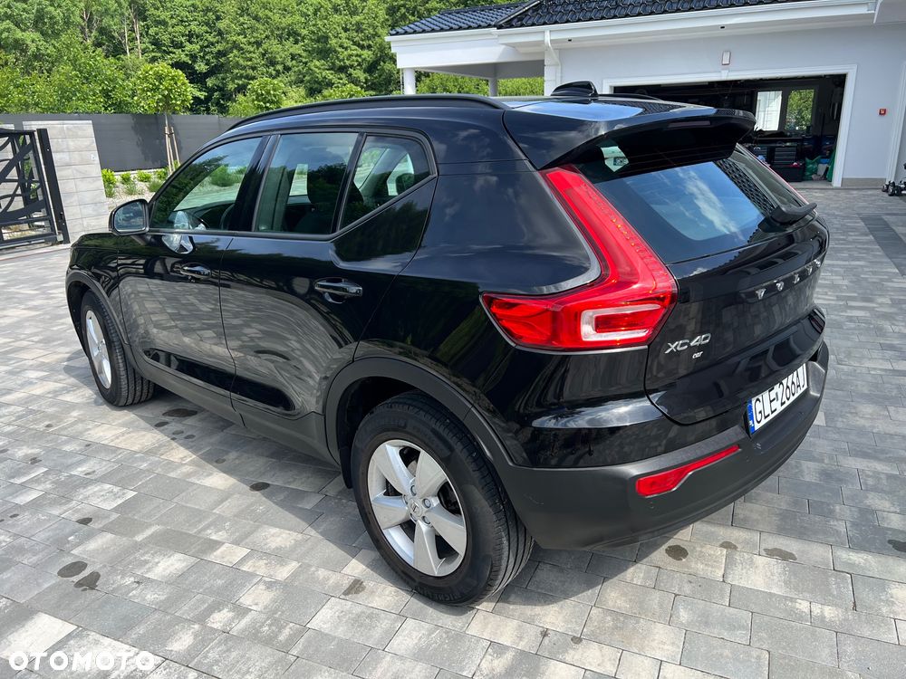 Volvo XC 40 T3 Geartronic Momentum Pro - 14