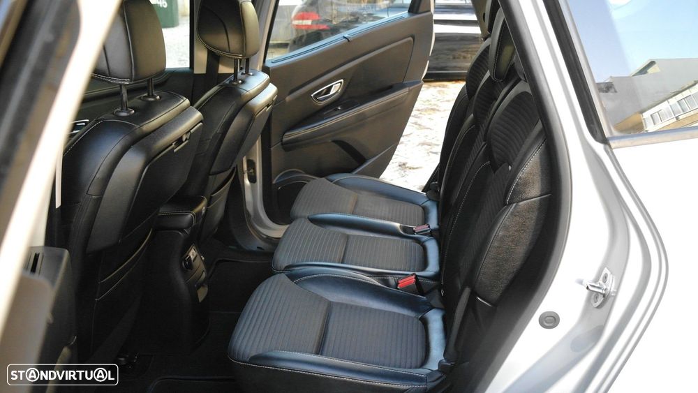 Renault Grand Scénic 1.6 dCi Intens SS - 22