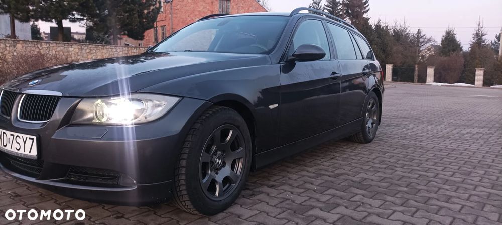 BMW Seria 3 320d - 19
