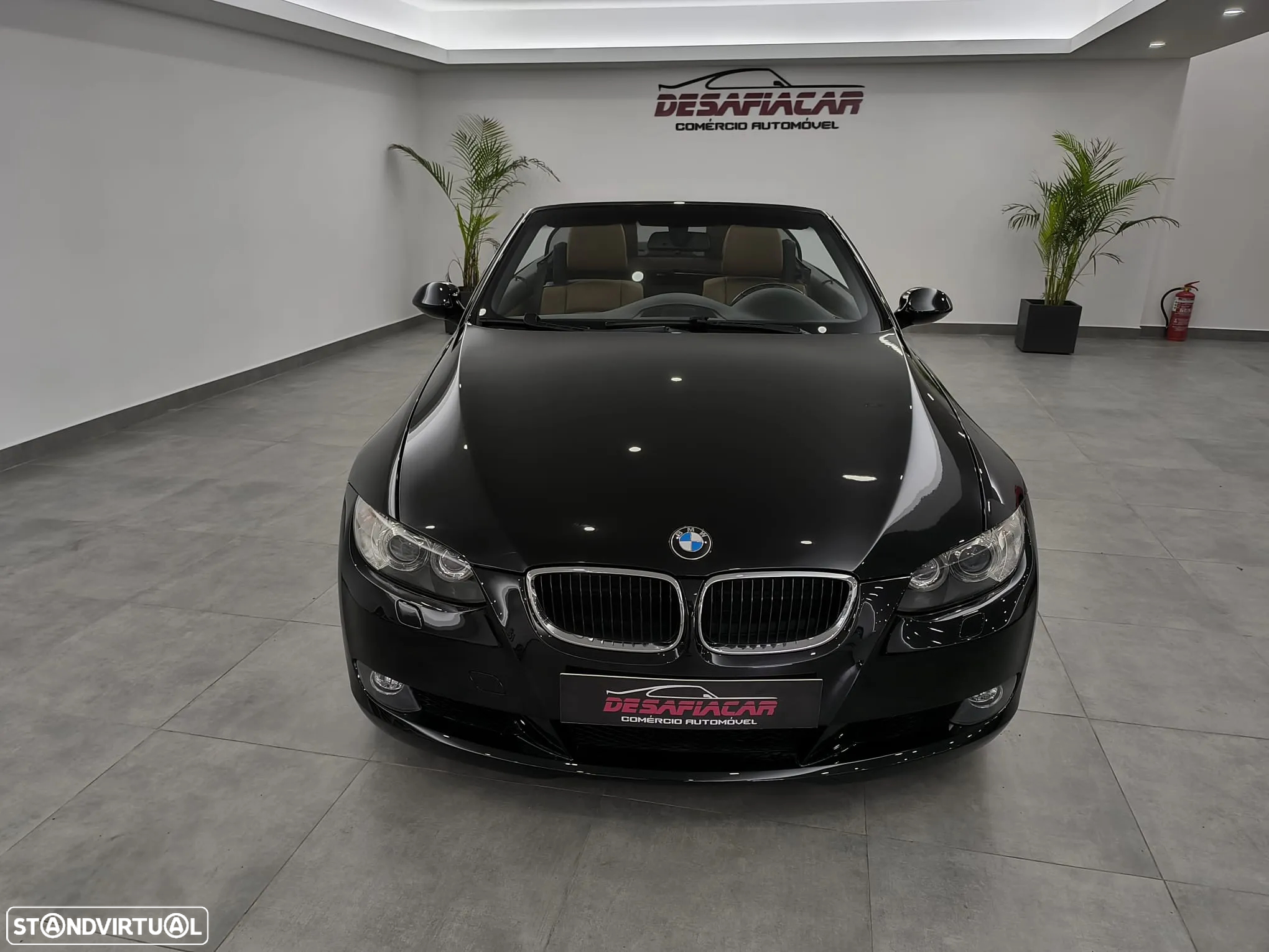 BMW 320 i Cabrio - 4