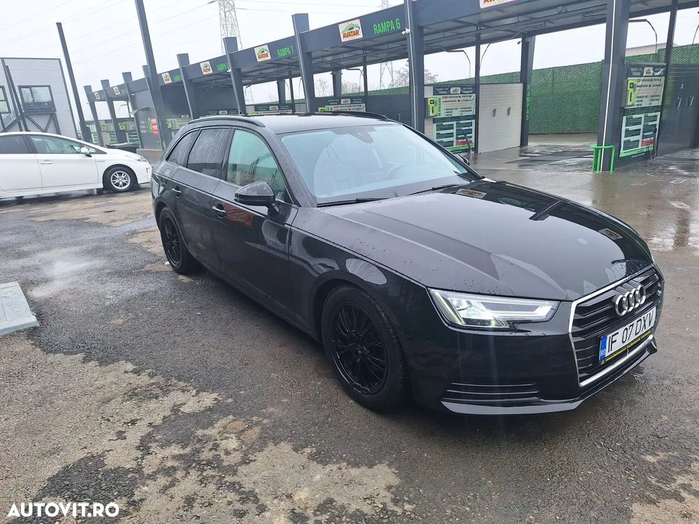 Audi A4 2.0 TDI ultra S tronic - 1