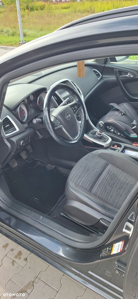 Opel Astra 1.4 T Sport EU6 - 14