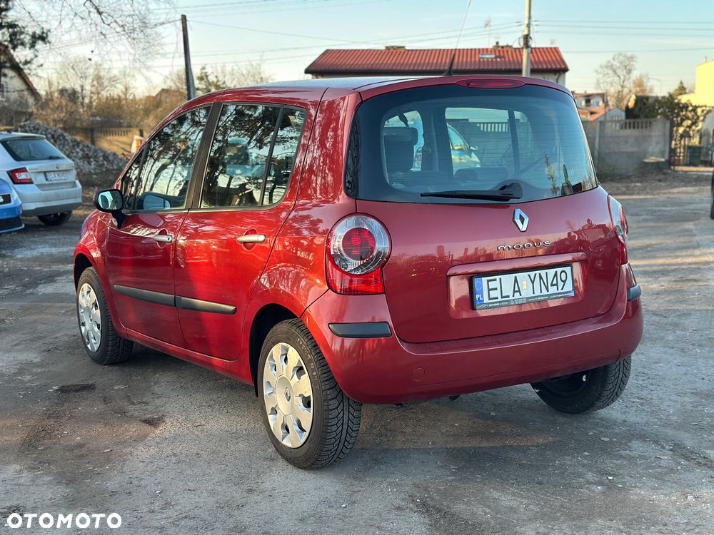 Renault Modus 1.6 16V Cite - 11
