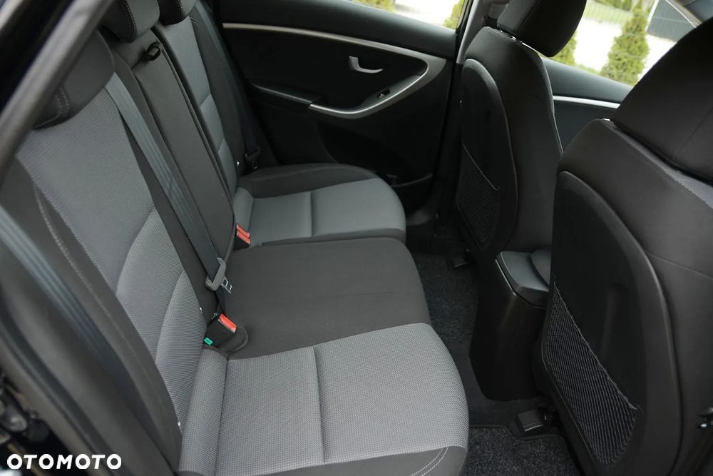 Hyundai i30 1.4 Premium - 18