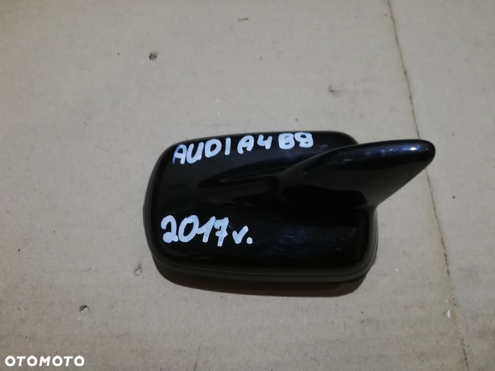 ANTENA DACHOWA GPS DO AUDI A5 8W A4 B9 Q7 Q8 4M0035503K - 1