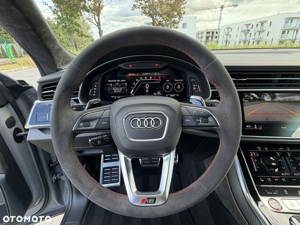 Audi RS Q8 - 22