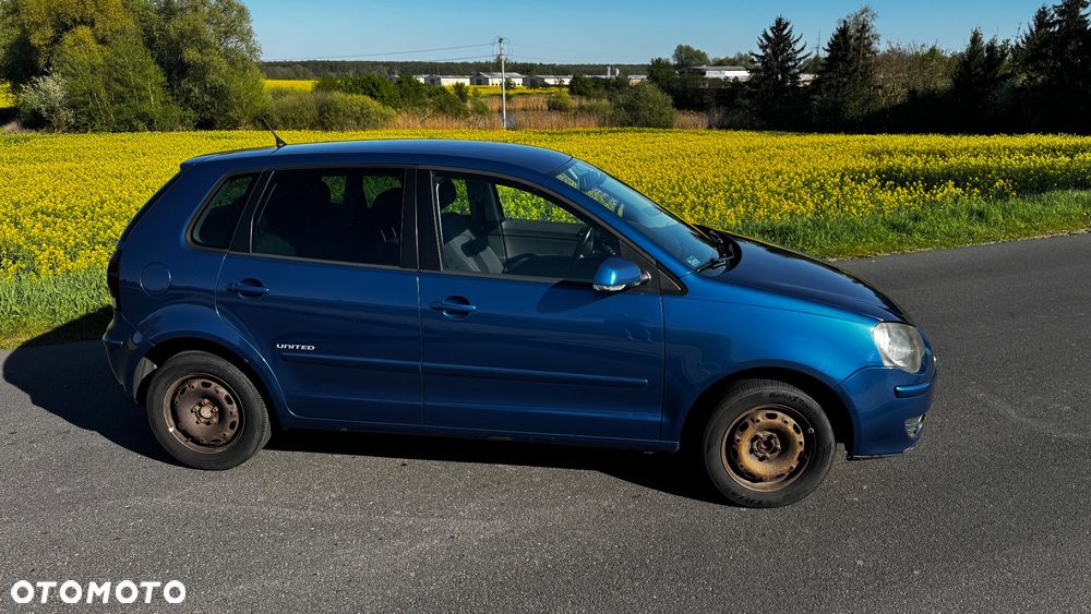 Volkswagen Polo 1.4 TDI Comfortline - 3