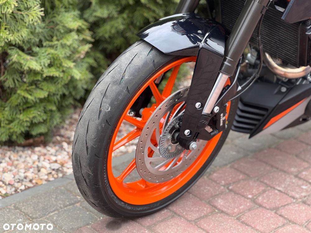 KTM Duke - 24
