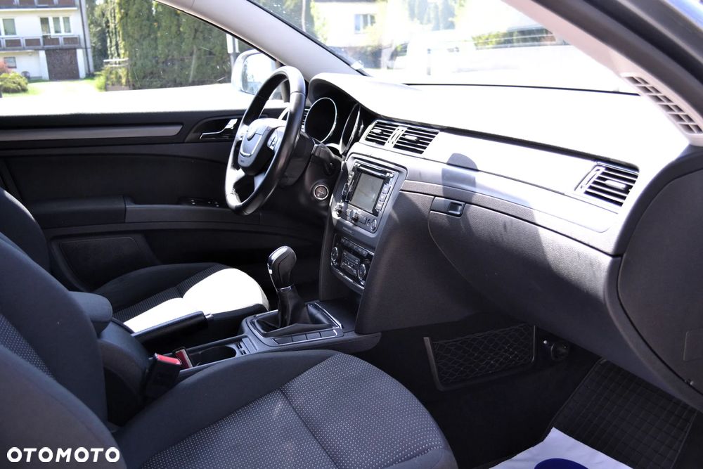 Skoda Superb 2.0 TDI Ambition - 9