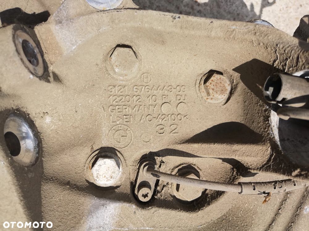 ZWROTNICA PIASTA PRZEDNIA LEWA PRAWA BMW E90 E91 E92 E93 E81 E82 E87 E88 CZUJNIK ABS - 2