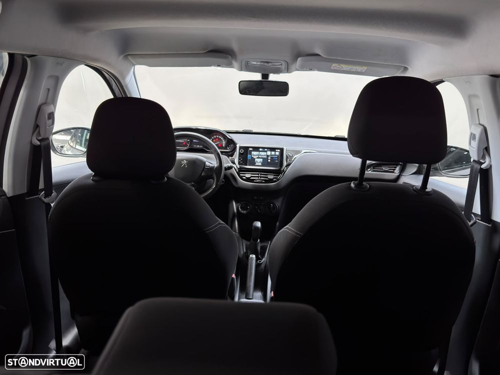 Peugeot 208 1.2 VTi Active - 24