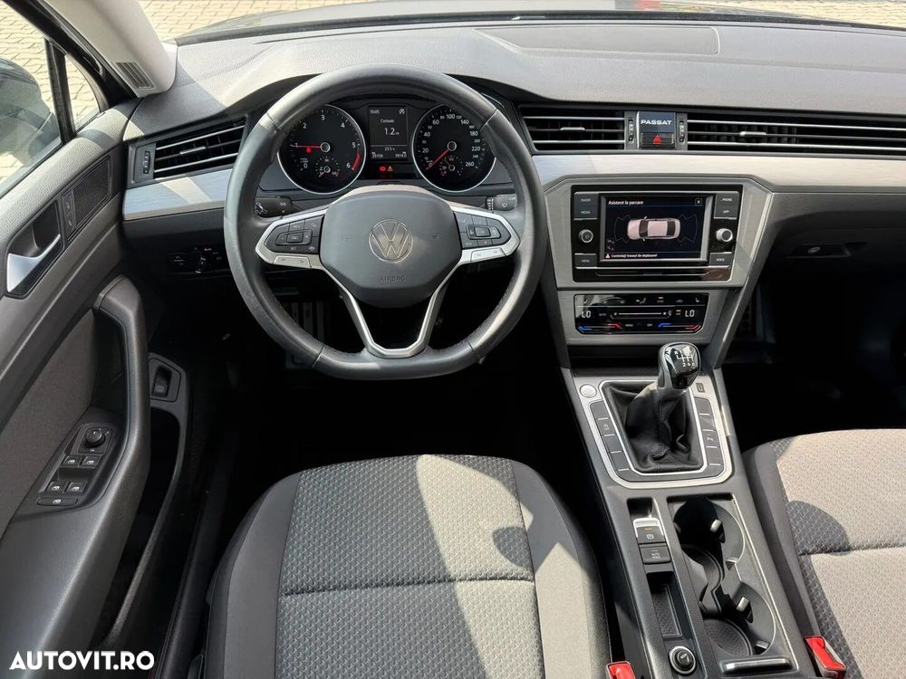 Volkswagen Passat - 18