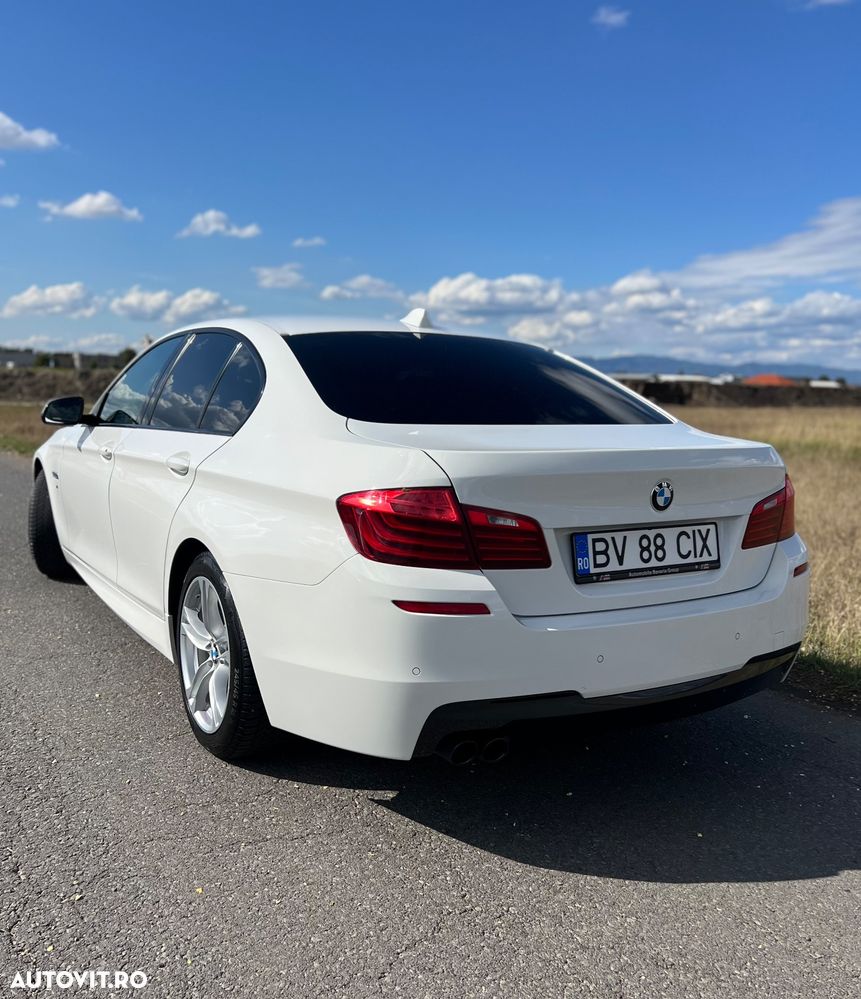 BMW Seria 5 525d xDrive AT - 7