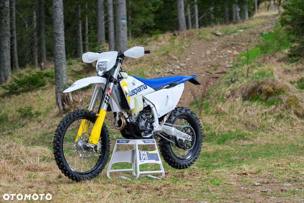 Husqvarna FE - 6