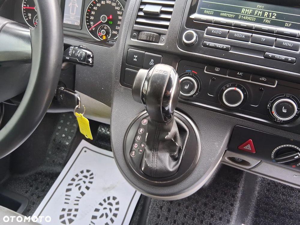 Volkswagen Transporter DSG - 17